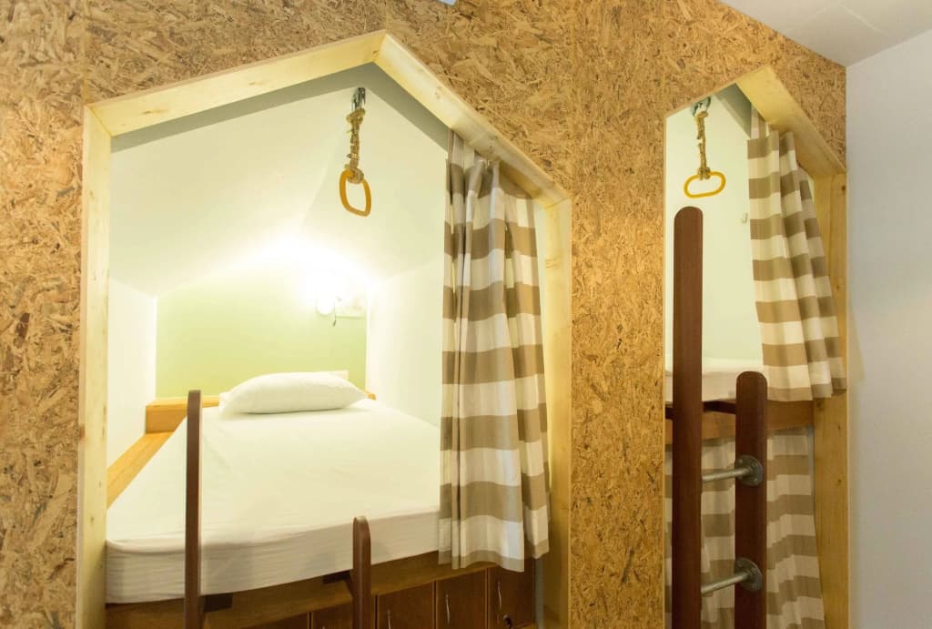 Barn and Bed Hostel - photo 6