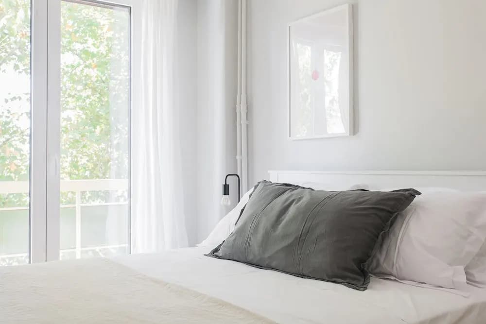 Absolute 2BR Apartment - photo 6