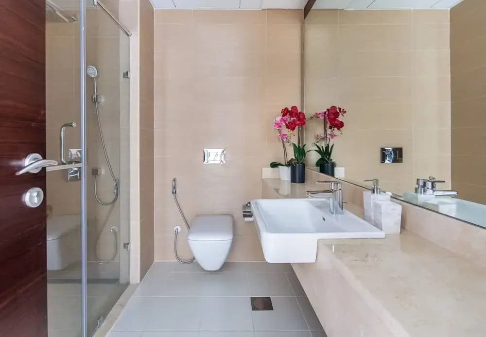 Ornate 1BR w/ Breathtaking Marina Views! - photo 7