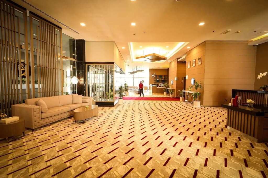 RAF Hotel Apartment - photo 13