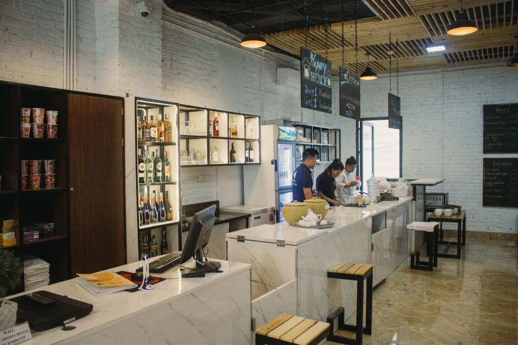 Aroma Halong Hostel - photo 3