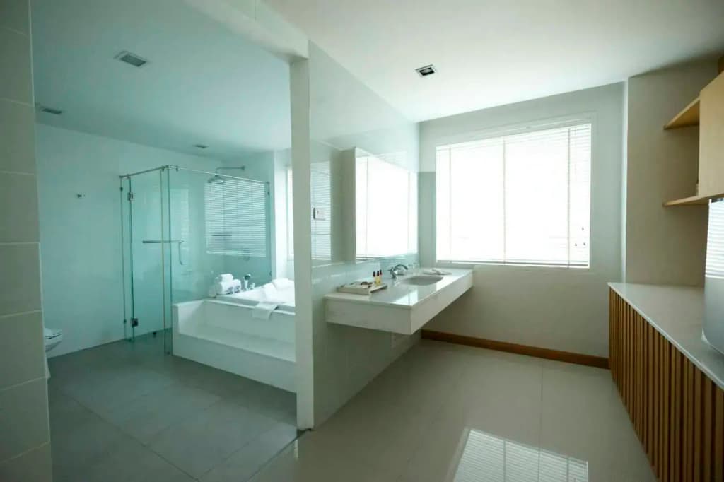 Welcome World Beachfront Resort - photo 10
