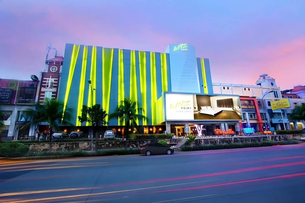 Whiz Prime Hotel Kelapa Gading - photo 32