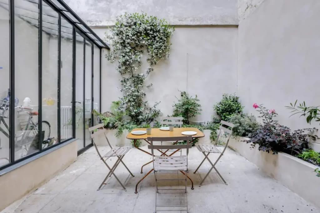 Sumptuous House with Patio - photo 2