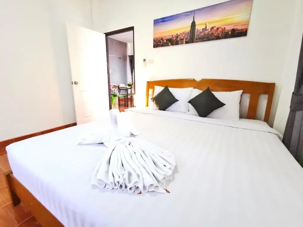 Thai Orange Villas - photo 2