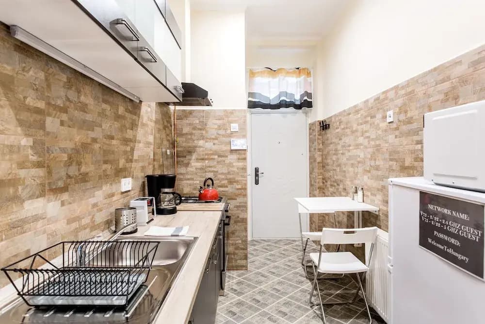 Vorosmarty 73 Apartment - photo 10