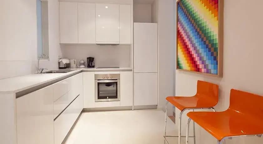 Friendly Rentals Palace - photo 8