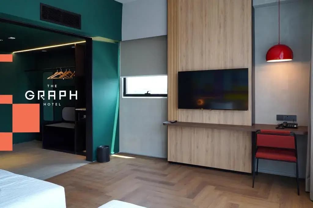 The Graph Hotel - photo 23