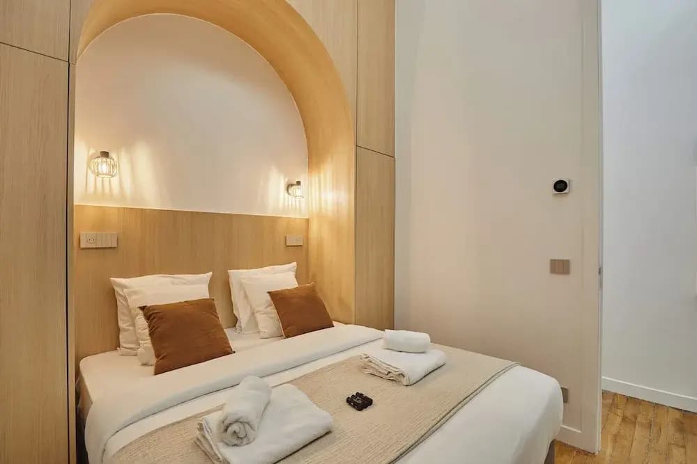 Saint Honore Luxury Apartment With AC - photo 2