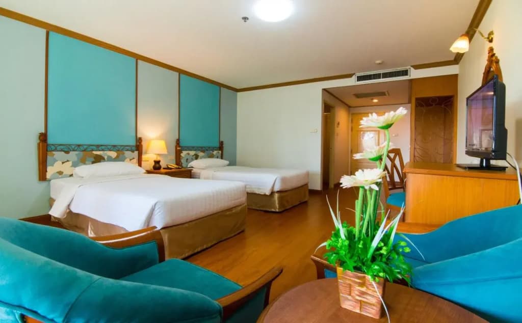 KU Home Hotel - photo 2