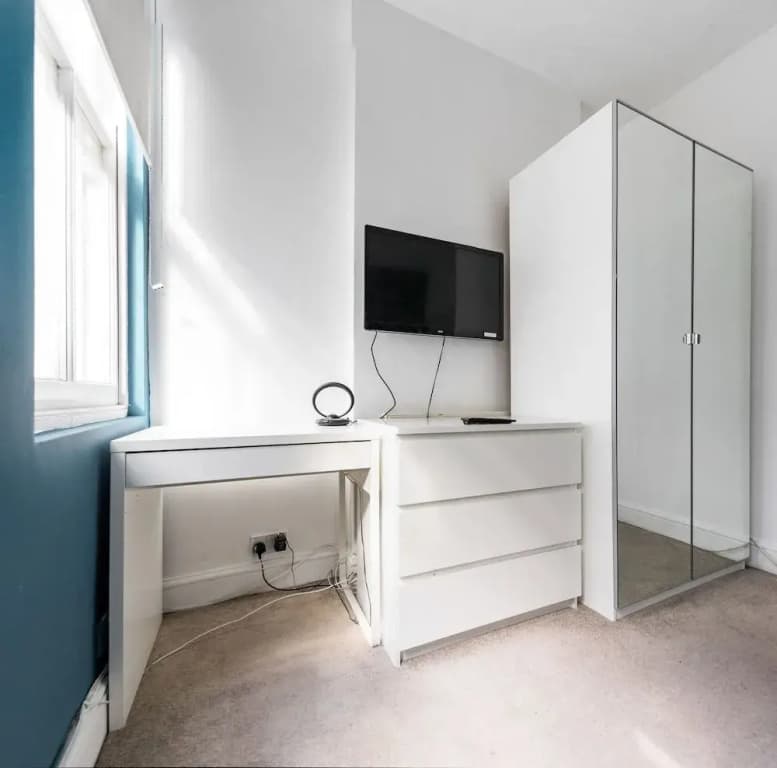 City Apartments - photo 4