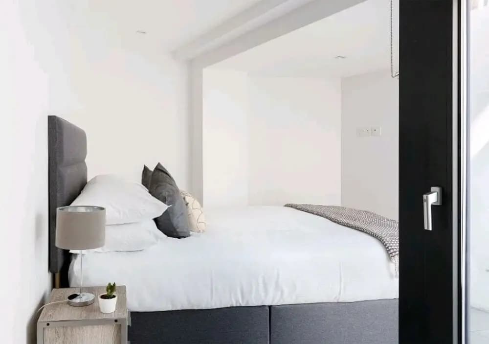 Luxury Central London North Apartments - photo 6