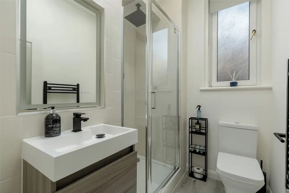 Modern Wheatfield Apartment - photo 8