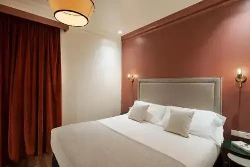 H Regas - photo 4