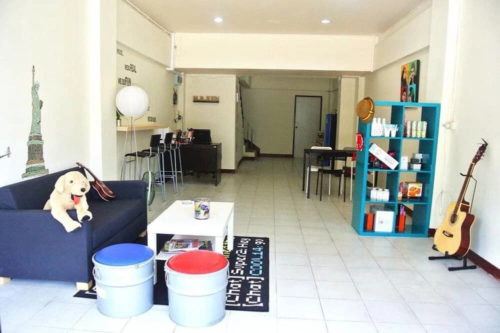 M.R.KEN Homestay - photo 11