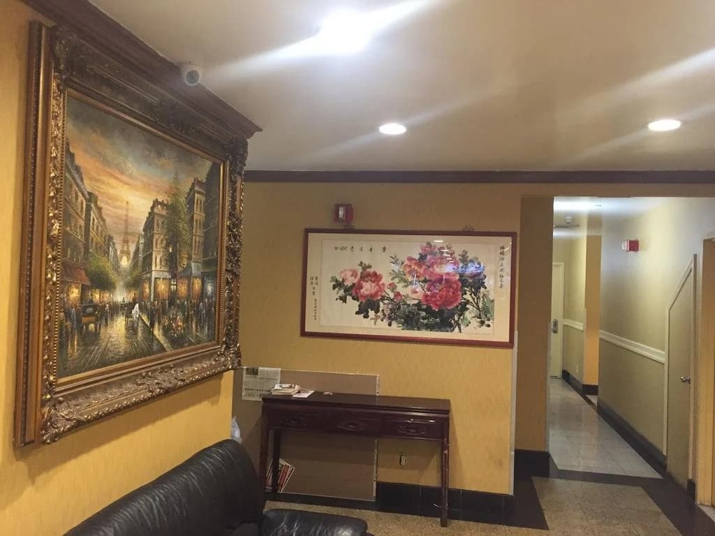 Flushing Motel - photo 11