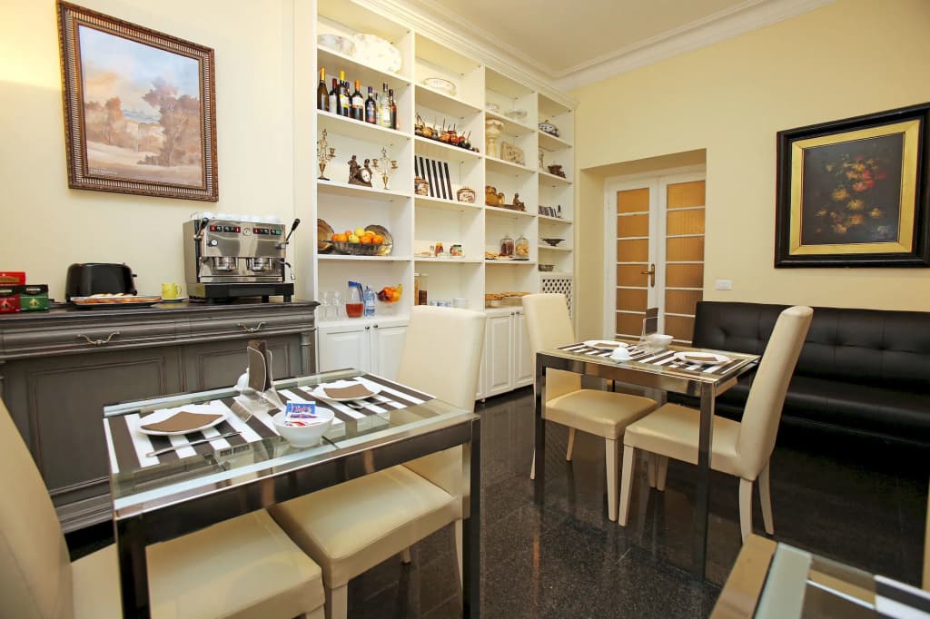 Amica Rome Guest House - photo 12