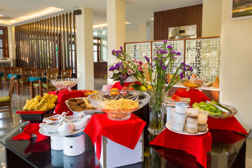Green Apple Hotel - photo 20