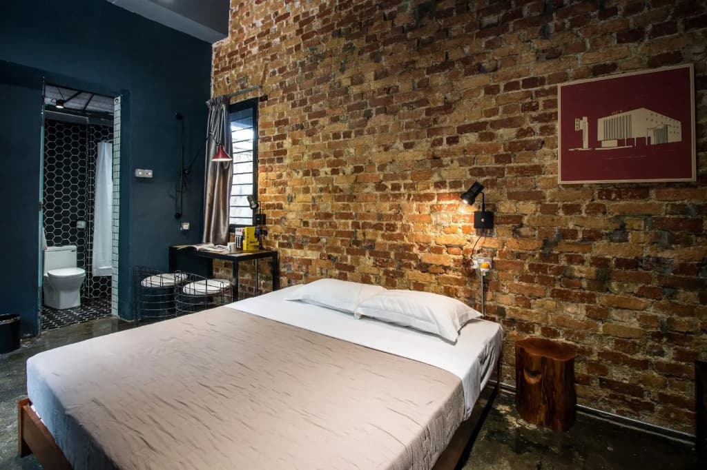The Brownstone Hostel & Space - photo 27