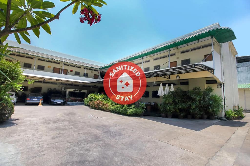 OYO 905 Rajata Hotel - main photo