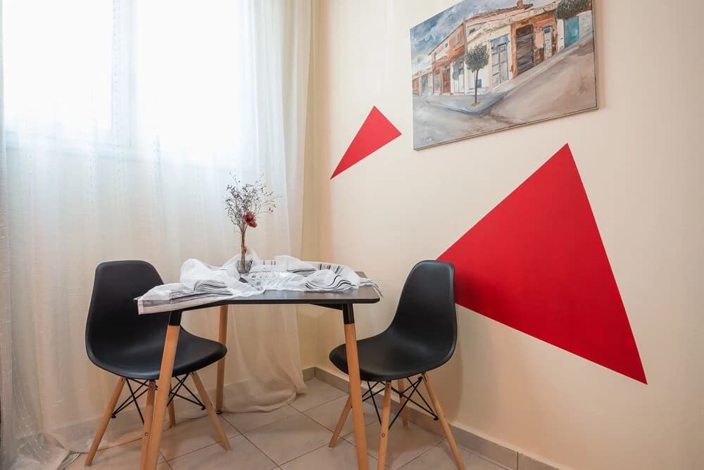 Comfortable Thisseio Apartment - photo 6