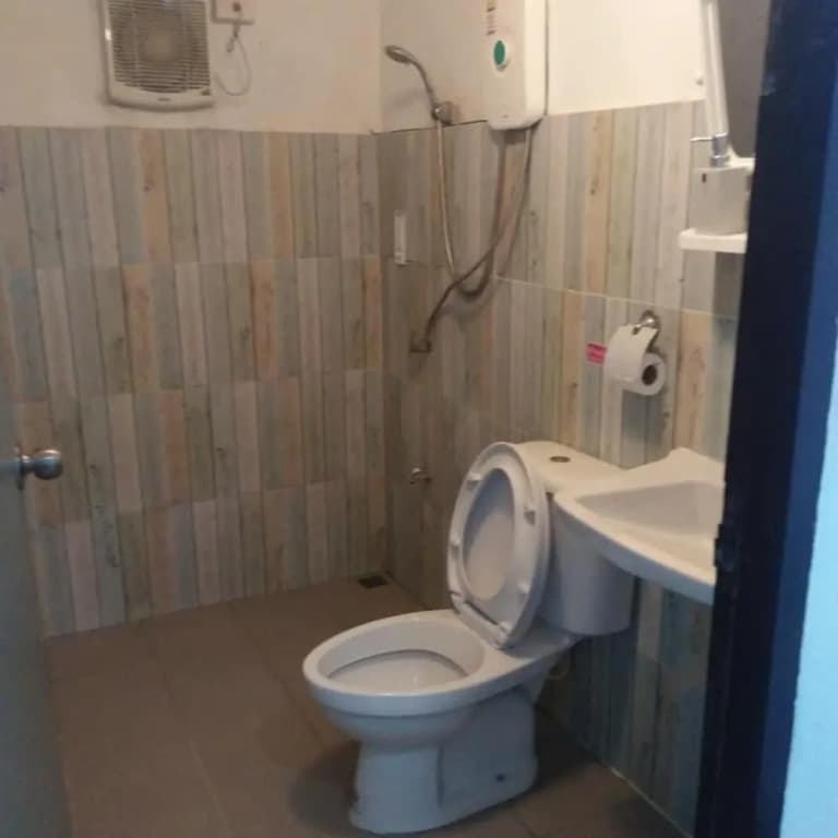 The Moat Hostel - photo 22