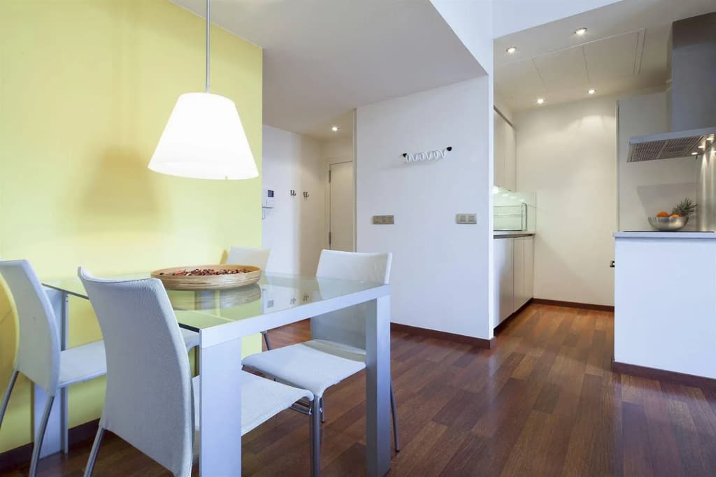 Inside Barcelona Apartments Mercat - photo 19