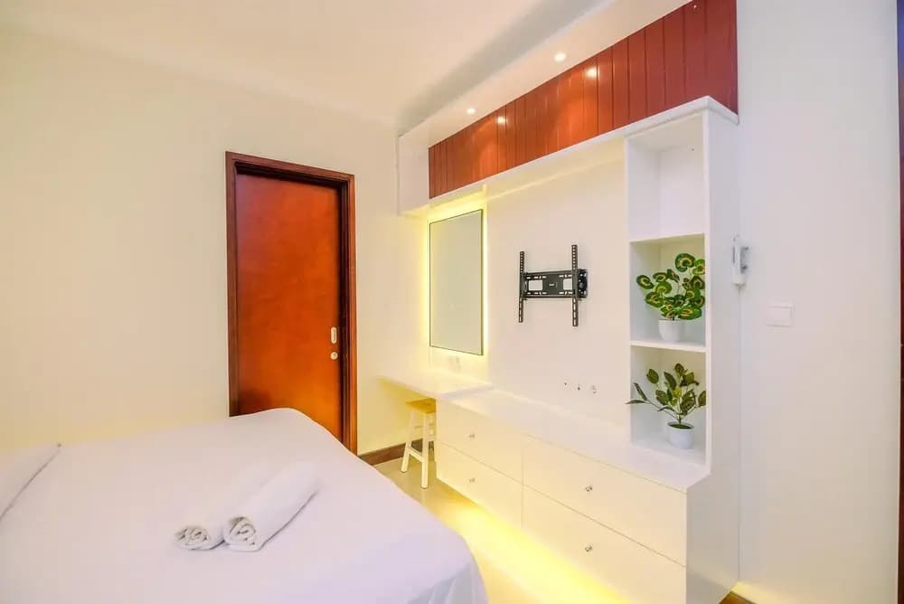 Spacious And Nice 2Br Apartment At Permata Hijau Suites - photo 6