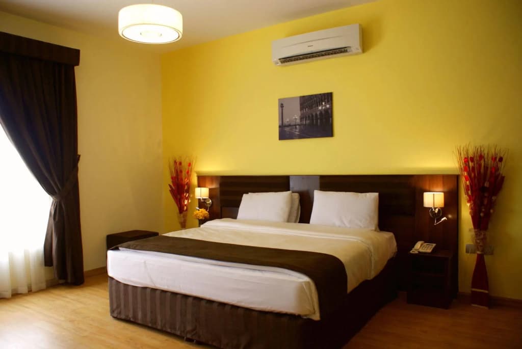 Weekend Hotel & Apartments - photo 5