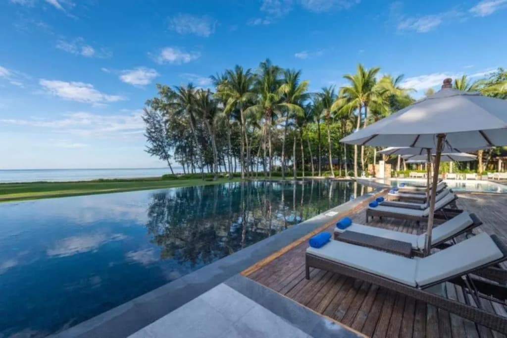 Dusit Thani Krabi Beach Resort Hotel - photo 14