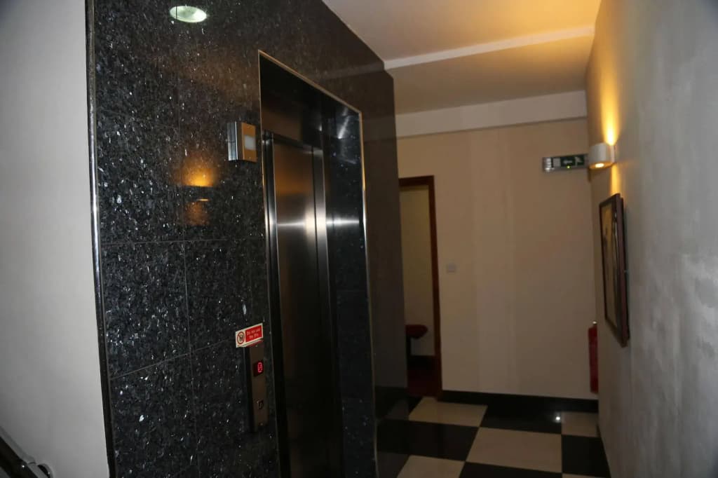 London Star Hotel - photo 13