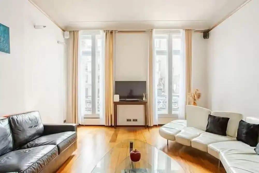 Le Marais & Place de la Republique 3BR - photo 2