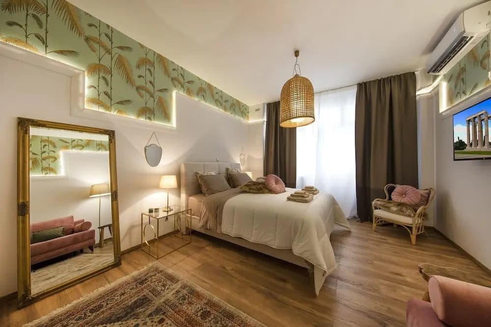 Exquisite apartment in Athens' center by VillaRentalsgr - photo 2