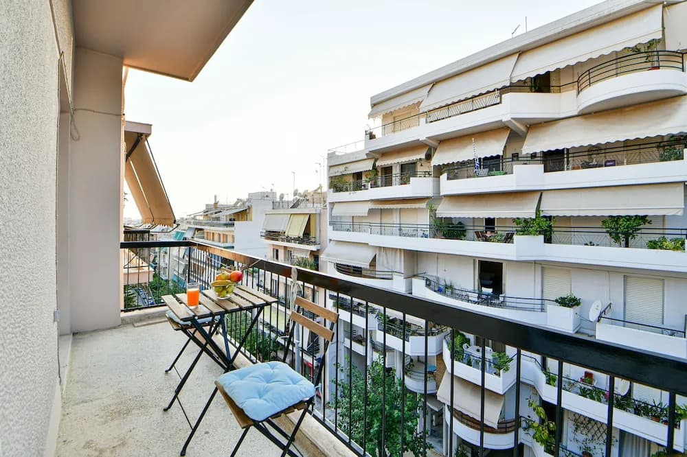 Athenian sunny apartment - photo 8