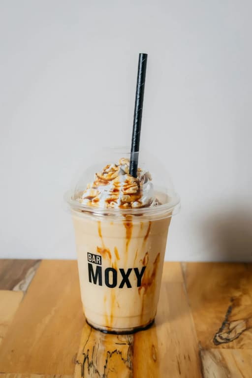 Moxy Osaka Umeda - photo 16