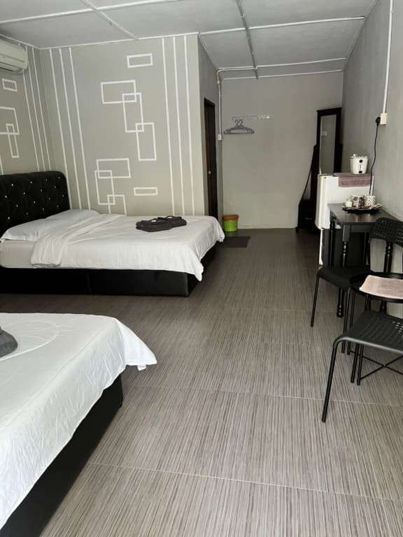 Julies Hostel Taman Negara - photo 6