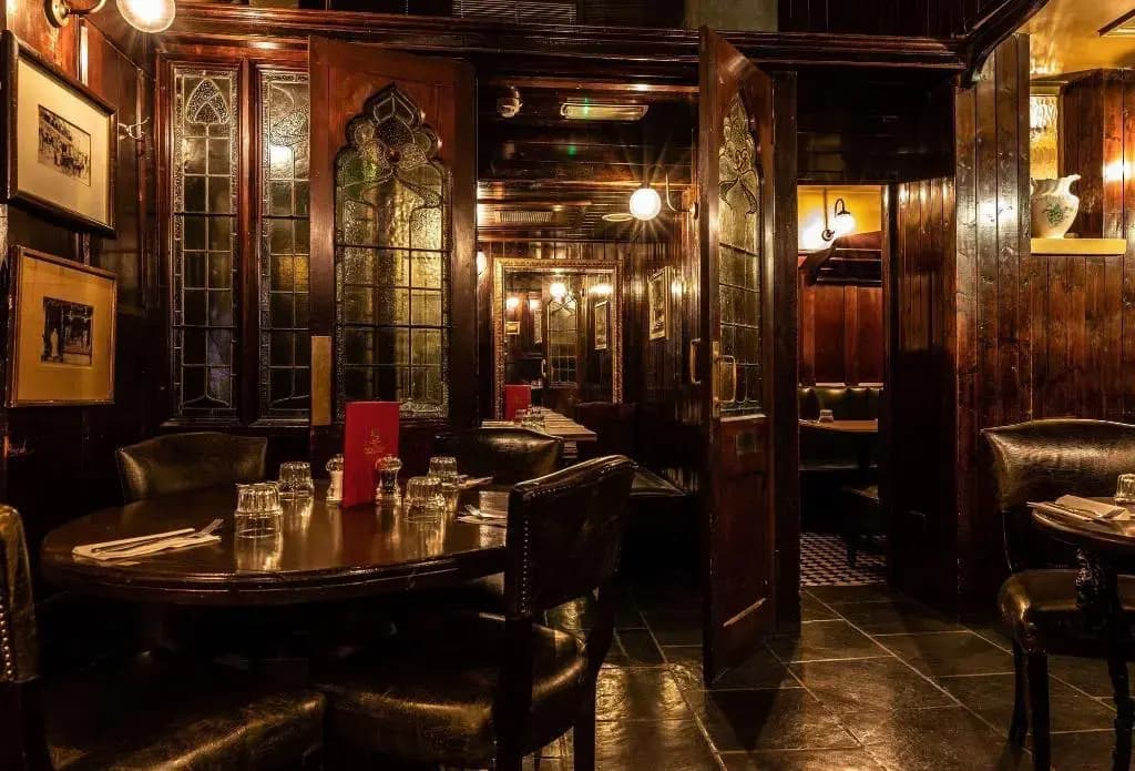 Fox and Anchor - photo 16