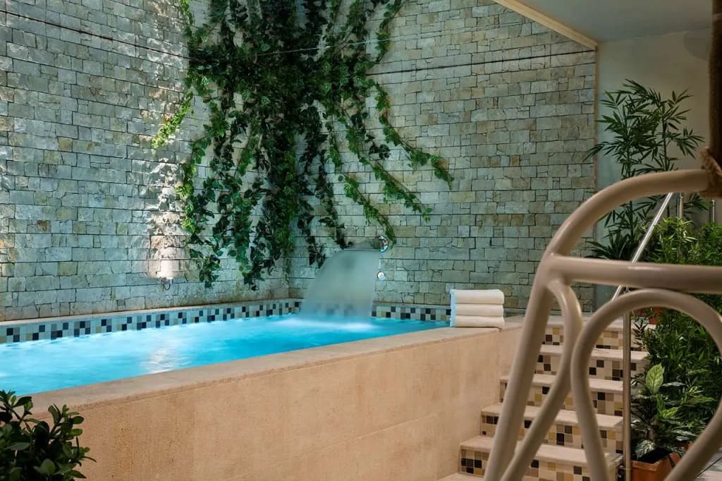 Hotel & Spa Royal Madeleine - photo 19