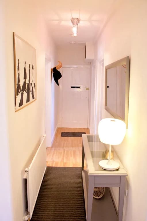 2 Bedroom Central Edinburgh Flat - photo 9