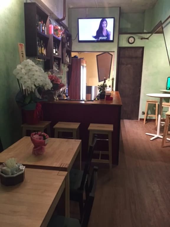 Backstage Osaka Party Hostel and Bar - photo 9
