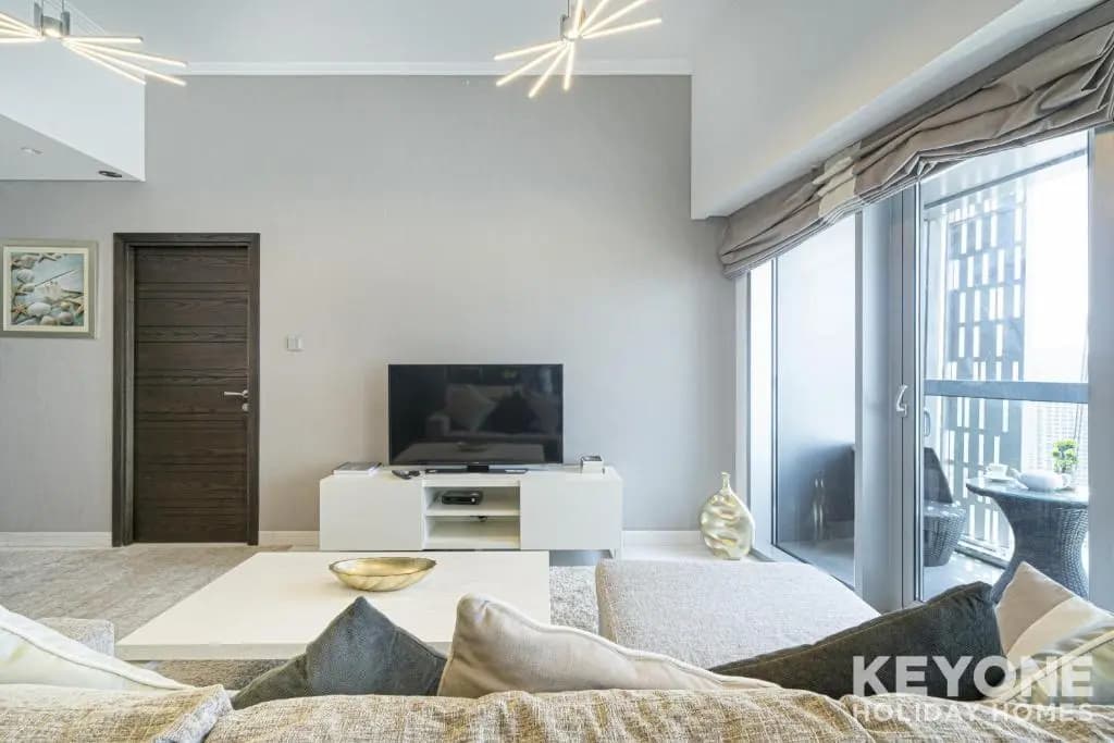 KeyOne - 1BR in Cayan Tower - photo 3
