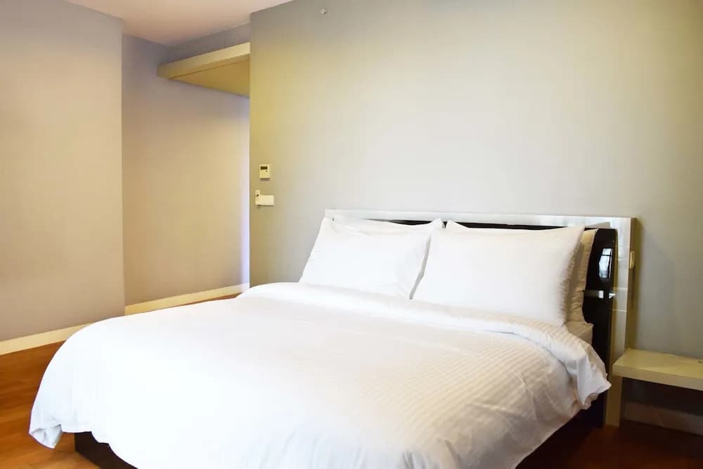 Troika Apartment At Klcc - photo 6
