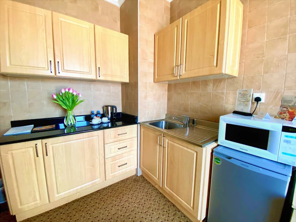 Kingsgate Hotel Doha by Millennium Hotels - photo 41