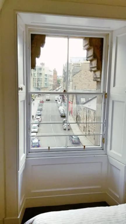 Edinburgh Chic Suite by Castle Terrace - photo 7
