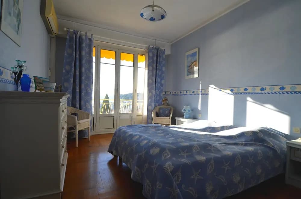 Period apartment 5 persons with Sea View and Parking in Port of Nice - photo 3