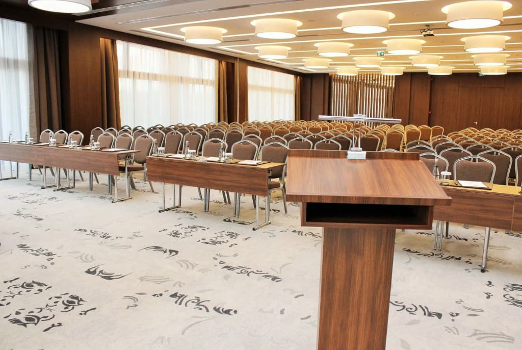 Tango Arjaan by Rotana Hotel - photo 6