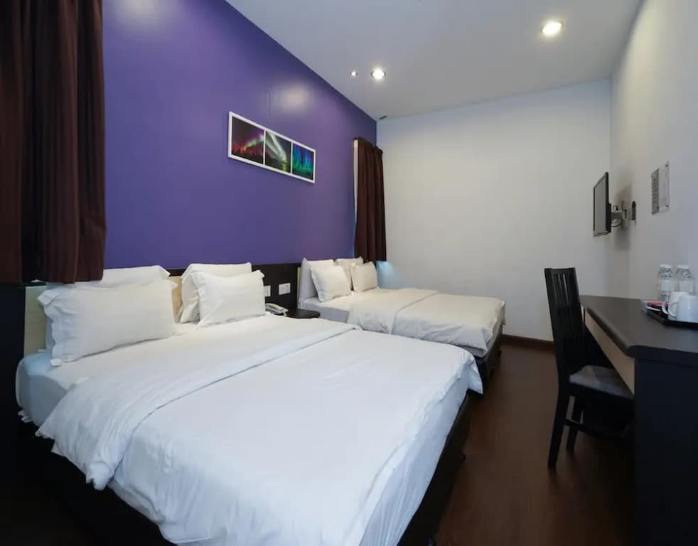Aurora Boutique Hotel - photo 3