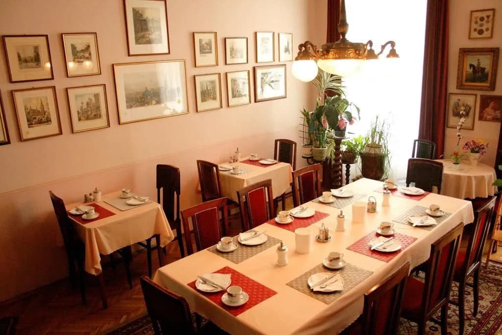 Hotel Pension Bosch - photo 11