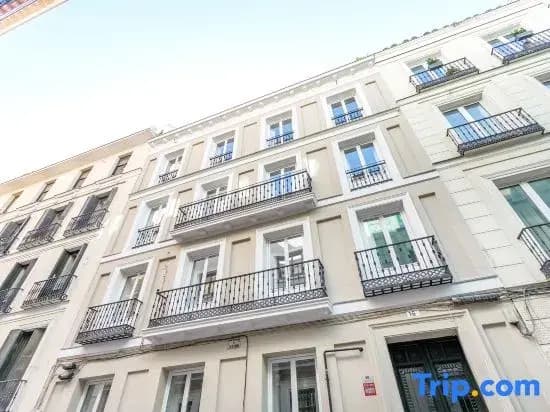 Genteel Home Madrazo I - photo 1