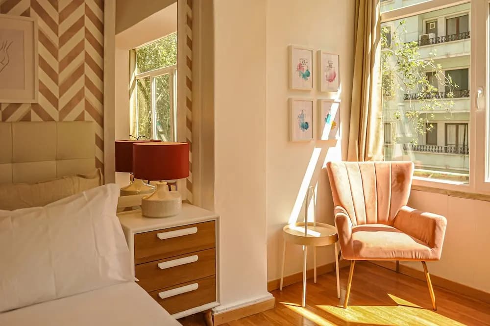 My Fair Lisbon -modern flat with elevator in central Lisbon - photo 22
